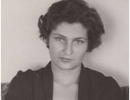 Maybe you would like to learn more about one of these? Simone Veil Auteur De Une Vie Babelio