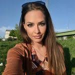 Melissa Panza's Instagram, Twitter & Facebook