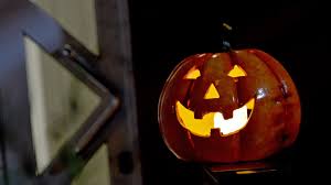 Wann ist halloween in den kommenden jahren? Halloween In Der Corona Krise Weder Susses Noch Saures Tagesschau De