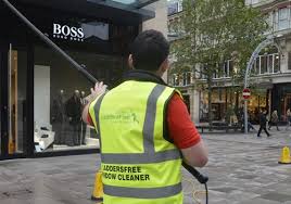 Worcester city cleaners is located at 4 edmonton close, worcester, worcestershire. Commercial Window Cleaners In Worcester Laddersfree