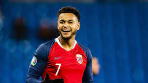 Joshua christian kojo king (born 15 january 1992), sometimes known as josh king, is a norwegian professional footballer who plays as a striker for premier league club bournemouth and the norway. Joshua King Soccer World Wiki Fandom