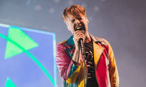 On blue peter our highest accolade is the gold blue peter badge and it is something that the queen, amongst a few others, have got, so on behalf of blue peter and our wonderful audience we would like to award you with our highest accolade. capt tom replied: Ta6fzb7dxowphm