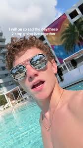 Ryan Oller's Instagram, Twitter & Facebook