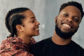 Simone Merrill's Instagram, Twitter & Facebook