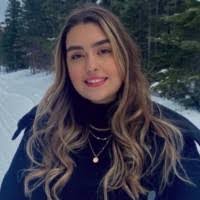 Ann Morey's Instagram, Twitter & Facebook