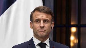 Macron propone una mesa de negociación a los diferentes partidos para  formar Gobierno sin la extrema derecha