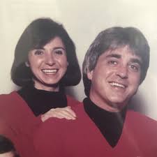 Leah Hosler and Robbie Dworkin's Wedding Website