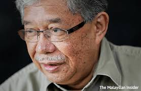 In 1922 he started his education at sekolah bukit zaharah and later continued his education at the english college. Tawfik Ismail Ostracised By G25 Amid Members Discomfort The Edge Markets