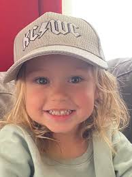 Emily Olga Dillon (@olgaboingo) • Instagram photos and videos