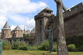 Découvrez nos nouvelles modalités de visite en. Chateau De Fougeres Fougeres Tourisme Bretagne
