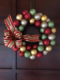 Por eso te presentamos una colección de 30 coronas navideñas para estas festividades 2021 2022 llenas de belleza y originalidad. Coronas Navidenas 2021 Home Facebook