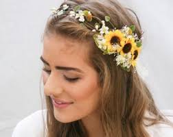 Gold Leaf Wedding Crown: Bridal Headpiece With Flowers & Pearls