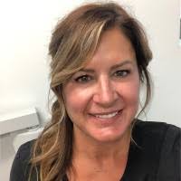 Lori Schenk's Instagram, Twitter & Facebook