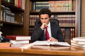 Should You Become A Public Defender Or A Private Attorney