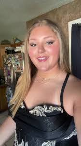 Abigail Pepper's Instagram, Twitter & Facebook