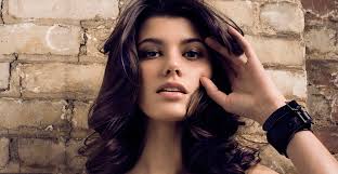 Podcast — Summer Rayne Oakes