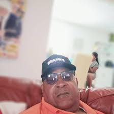 What part-time job opportunities are available for a freshman student at  OleMiss with experience in landscaping, car detailing, and handyman work?