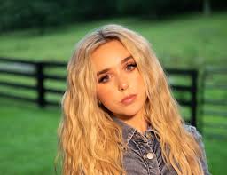 SMACKRecords Flagship Artist Jenna Davis' Debut Release "DiCaprio" Is  Pop-Country Magic