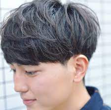 いいね 309件 コメント1件 メンズヘアスタイル 並木一樹 メンズヘア メンズヘアーさん bridge namiki men のinstagramアカウント ナチュラルなマッシュスタイル バックはグラデーションで刈り上げるのがかっこいいです メンズ ヘアスタイル マッシュ