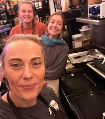 A lovely day for a cran/raspberry spritzer at Wonderland Cafe & Lodge! Stop  by and see us! 🥂🌹