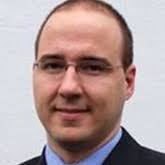 Dr. Víctor Martínez Junza