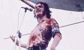 English singer known for his gritty, bluesy voice and dynamic stage performances that featured spastic body movements. Joe Cocker Ein Ruckblick Zum Todestag Des Sangers