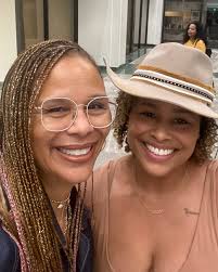 Yvette Bowser (@theyvetteleebowser) • Instagram photos and videos