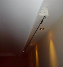 Screen Behind Curve In Ceiling Brilliant Screen House Home Theater Seating Home Theater Setup