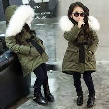 Un vrai défilé de doudounes moelleuses à cœur, douillettes et mode, protectrices et fashion ! Reproduire Robinet Discours Manteau Fille Avec Capuche Fourrure Les Pieces Sauvetage Imbecile