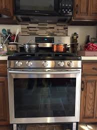 Samsung 30 In 5 8 Cu Ft Gas Range With Self Cleaning And Fan Convection Oven In Stainless Steel Nx58h5600ss At T Gas Range Convection Oven Expresso Cabinets