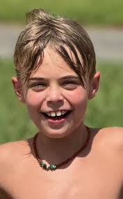 Lost amber and turquoise necklace in Dickson