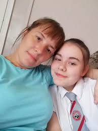 Parents claim their children don't have time to eat after school cuts lunch  break