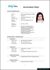 Si eres capaz de crear con tu cv un mensaje claro, adaptado a tu cliente y con una clara propuesta de valor llegarás a llamar la atención del reclutador. Modelos De Curriculum Vitae Modelo De Curriculum Vitae In 2021 Curriculum Vitae Cv Template Word Admin Jobs