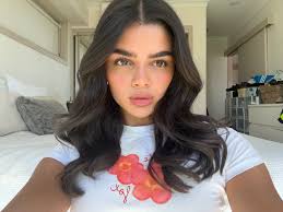 Ella Brown (@ellaaabrown) • Instagram photos and videos