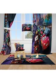 Süper kahraman desenleri ve sevdikleri çizgi erkek çocuk odası için perde modeli. Cocuk Odasi Perde Hepsiburada