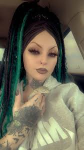 How to handle and care for hair