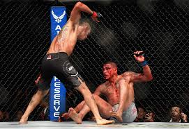 Justin gaethje punches tony ferguson at ufc 249. Ufc 249 Tony Ferguson Vs Justin Gaethje Prediction And Odds Wagerbop