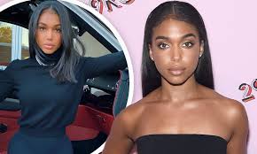 Lori harvey is an american model who is the stepdaughter of comedian, television host, producer lori's biological father is reportedly a drug lord named donnell woods. Lori Harvey Is Sentenced To Two Years Probation After Pleading Not Guilty In A Hit And Run Case Daily Mail Online