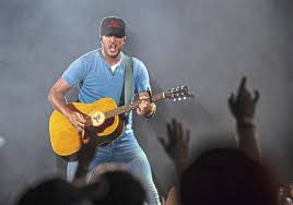 Luke Bryan Keeps It Hot At Heinz Field Pittsburgh Post Gazette