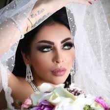 نوره بوعوض خبيرة المكياج الشعر والمكياج المنطقة الشرقية