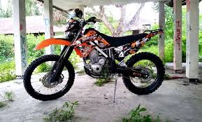 Klx adalah salah satu sepeda motor yang diproduksi oleh perusahaan motor sport terkenal di dunia, yaitu kawasaki namanya. Motor Trail Klx Full Modif Enduro Jual Motor Kawasaki Batam