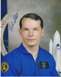 ROBERT Bob STEWART Astronaut NASA Signed 8 x 10 Photo UNITED STATES ARMY