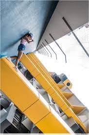 Because of its height, you can see the central business. 10 Genius Spots For Beautiful Optical Illusions In Singapore