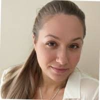 Krystle Drake's Instagram, Twitter & Facebook