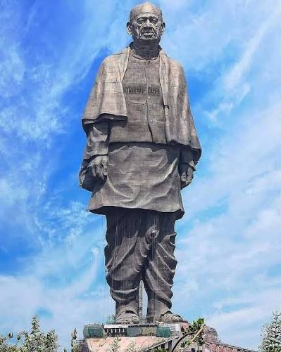 சுதந்திர இந்தியாவின் “இரும்பு மனிதர்” சர்தார் வல்லபாய் பட்டேல் அவர்களின்  நினைவுநாளில், நாட்டின் ஒற்றுமைக்கும் ஒருமைப்பாட்டிற்கும் ...