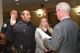 Davenport swears in new officers