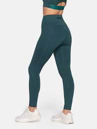 Despite popular culture's association with the clothing and gear brand, prana, there is a whole lot more to the word than stuff. 11 Best Yoga Pants 2021 Top Rated Yoga Leggings And Joggers