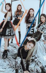 More images for itzy » Itzy Pics On Twitter Itzy Kpop Girls Kpop Girl Groups