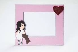 Visto che la festa degli innamorati si avvicina (mancano solo 7 giorni!!) oggi vi propongo un regalino che potrete creare con le vostre mani: Pin Su Fai Da Te