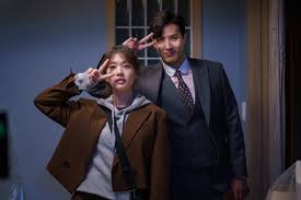 Kim ji suk là chàng nam thần giữ vai chính trong bộ phim hài lãng mạn top star yoo baek, đóng cặp cùng jeon so min. Monthly Magazine Home Top Billed By Jung So Min Kim Ji Seok Secures June Premiere Kdramadiary